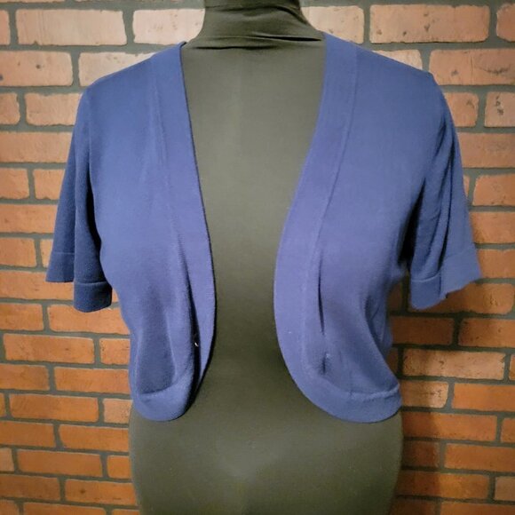 Karin Stevens Navy sweater shrug.  Size Medium - Picture 1 of 3